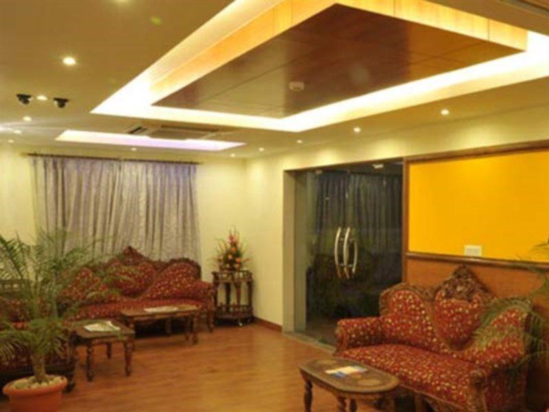 Hotel Emarald, Nueva Delhi Exterior foto
